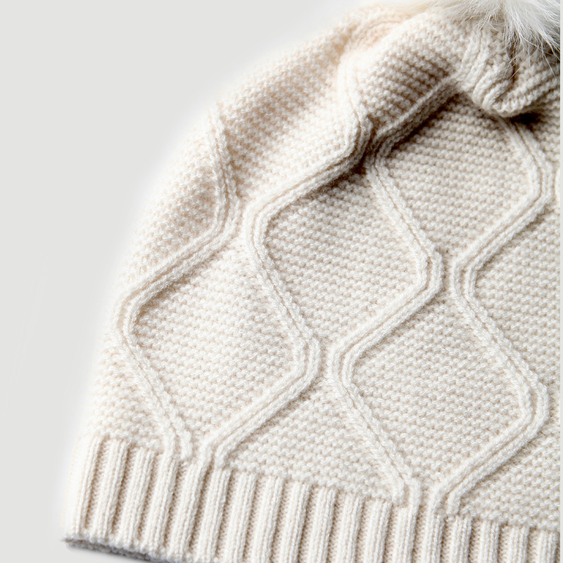 หมวกบีนนี่ถักลายเพชร ผสมแคชเมี - Beanie Cuffed Knit บทวิจารณ์และราคา