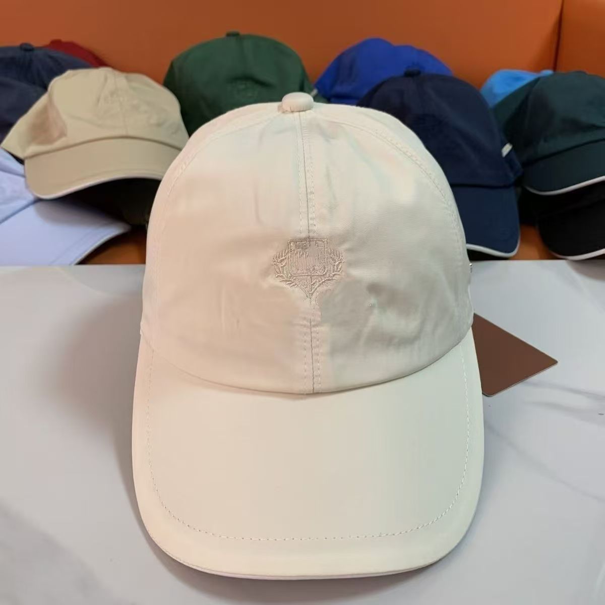 หมวกเบสบอลสีทึบคุณภาพสูงสำหรับ - Baseball Cap Structured บทวิจารณ์และราคา